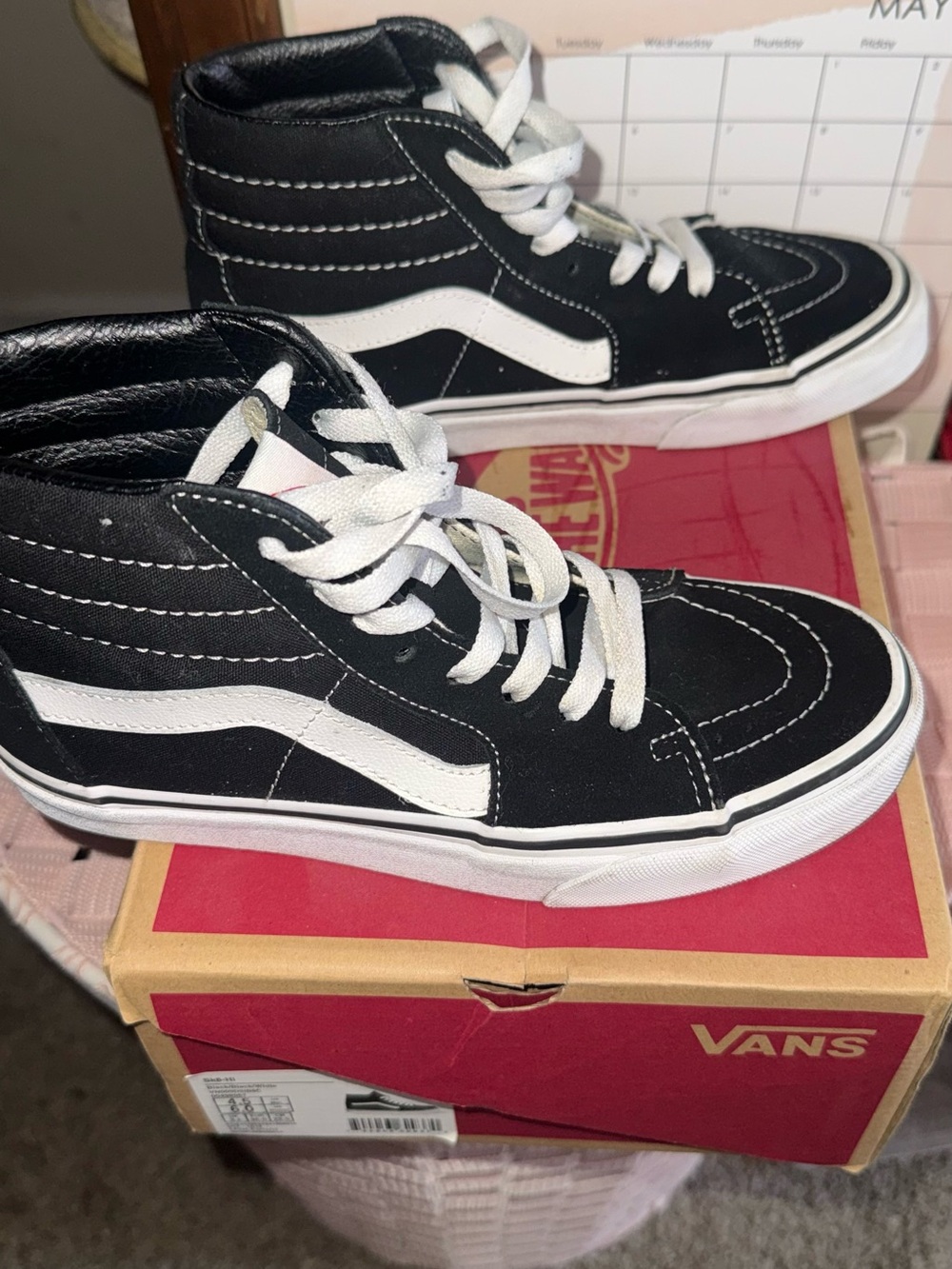 Vans Black & White Sk8-Hi High-Top Sneakers - Picture 3 of 4